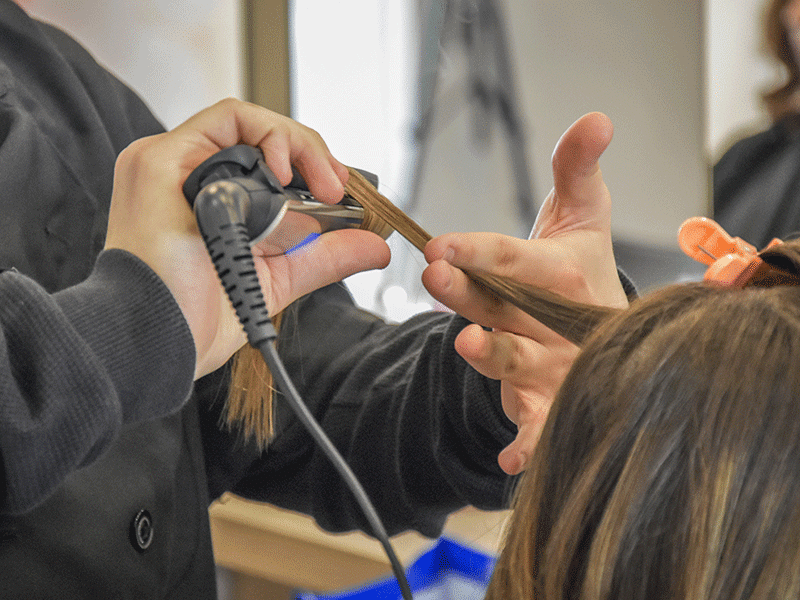 Certificat de Spécialisation Coiffure Coupe Couleur