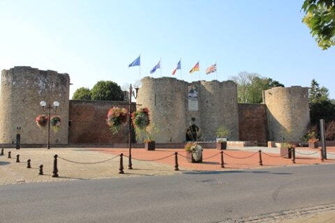 Peronne